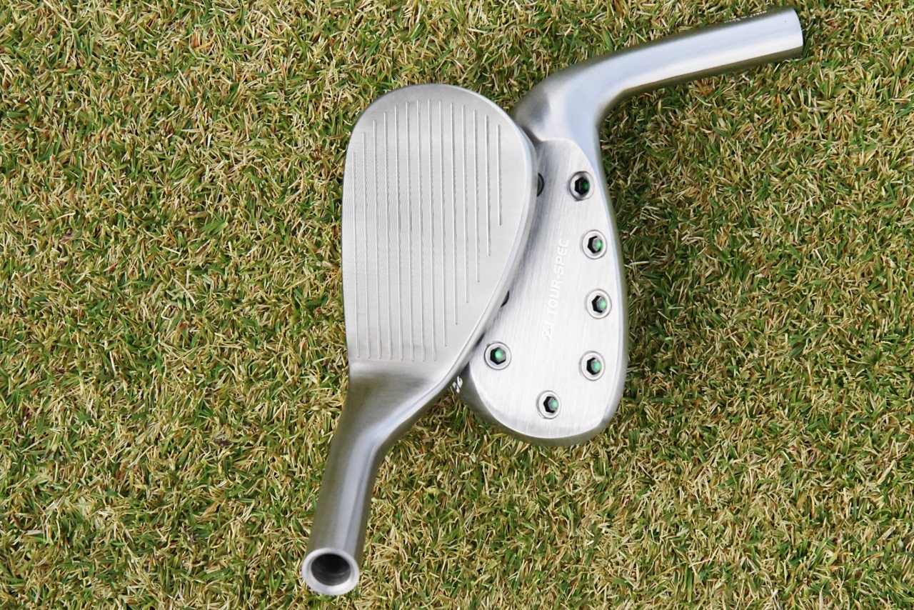 アクシスゴルフ Z1 スペシャルチューンウェッジ【「第二ソール」で