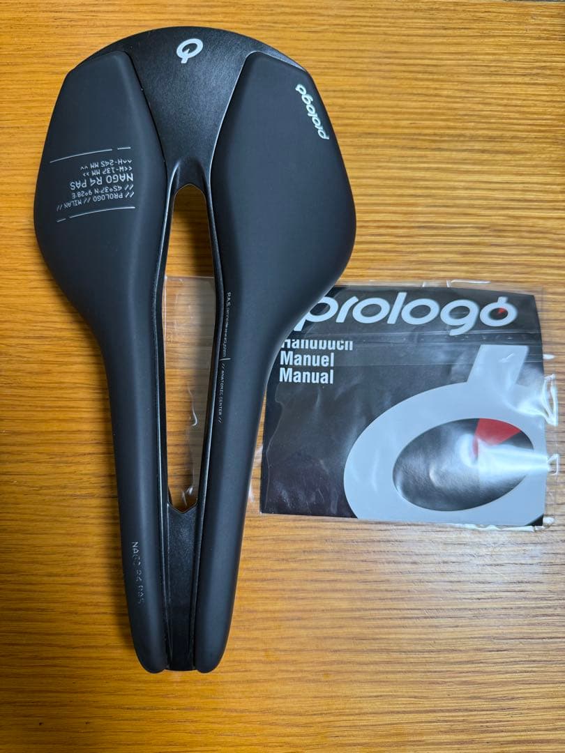 人気！Prologo Nago R5 PAS他サドルの合計3点セット乗り比べ Prologo サドル 5種類乗り比べ｜しるへぇさん
